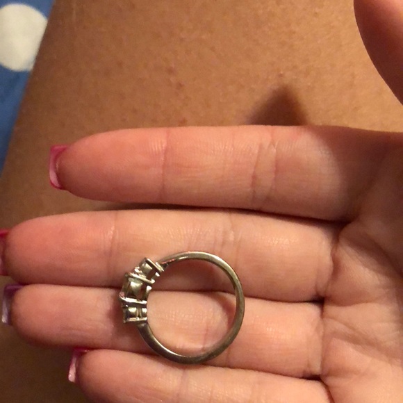 Ring - Picture 2 of 3